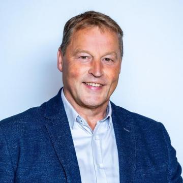 Dr. Christian Menke